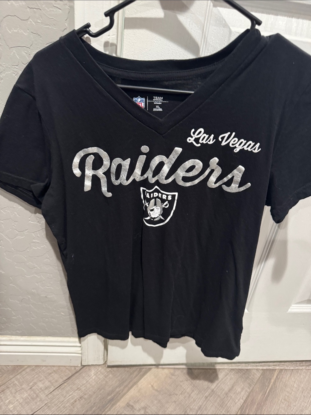 Team Apparel Las Vegas Raiders Black V-Neck Tee with Silver Script